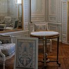 Le boudoir de Marie Antoinette .