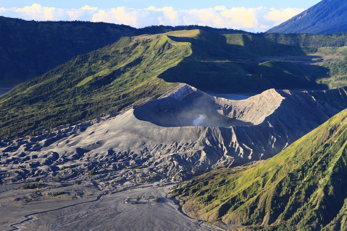 Le Bromo.