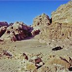 Le campement des nomades dans la vallée  --  Sud Jordanie