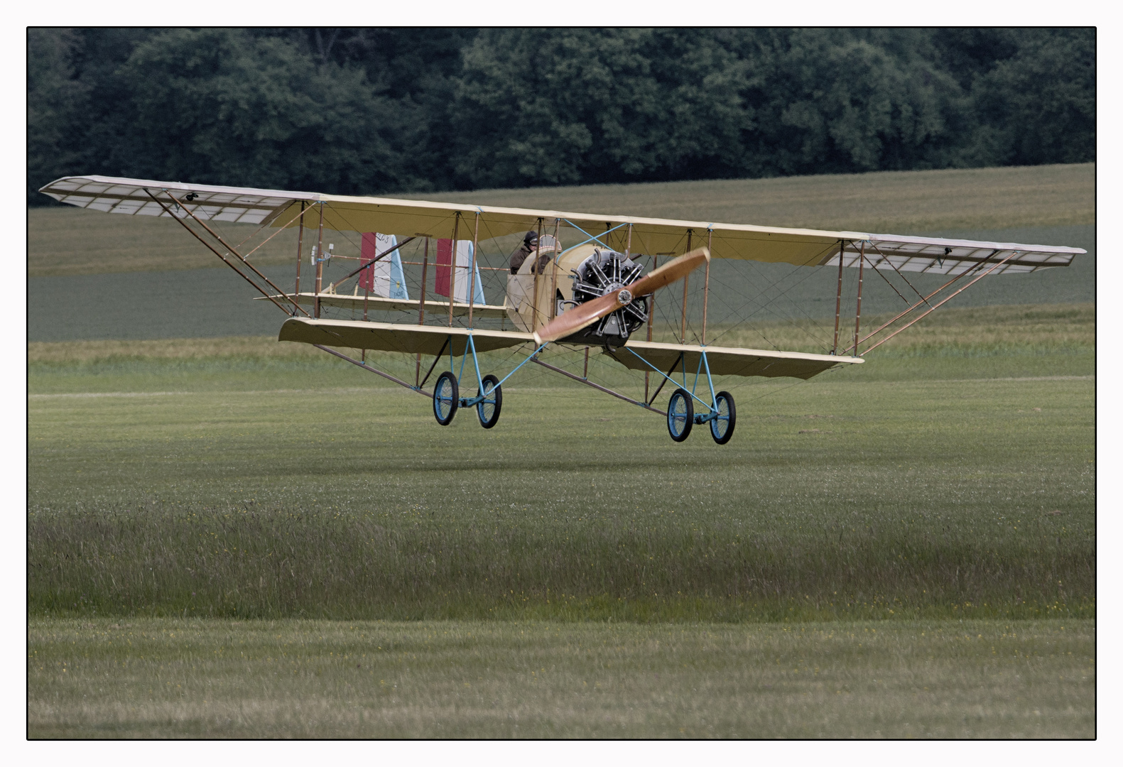 Le Caudron GIII