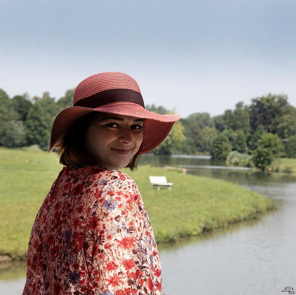 Le chapeau rouge de Clélie.