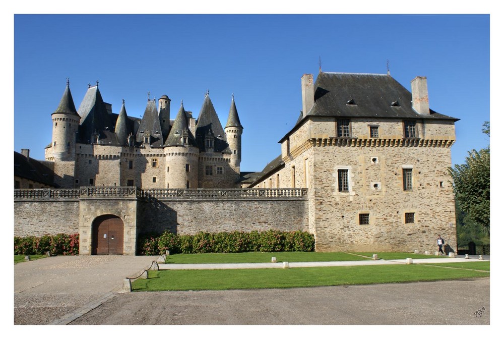 LE CHATEAU de JUMILHAC LE GRAND (Périgord)