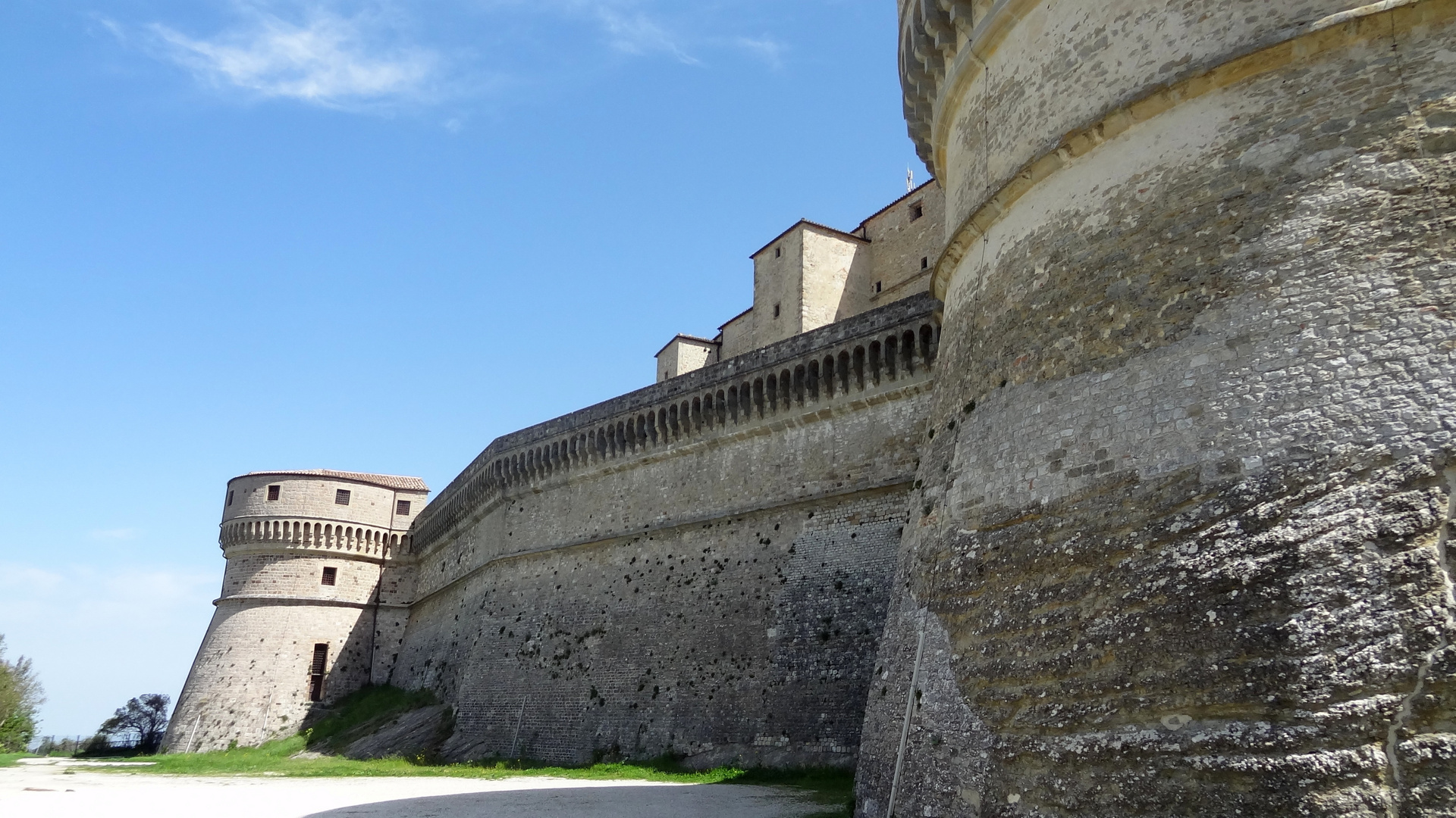 Le chateau de San-Leo 