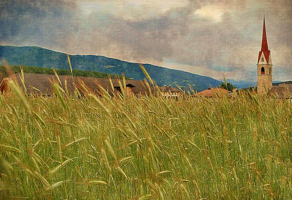 Le Chiese dell'Alto Adige: Chiesa S. Nicolò a Issengo