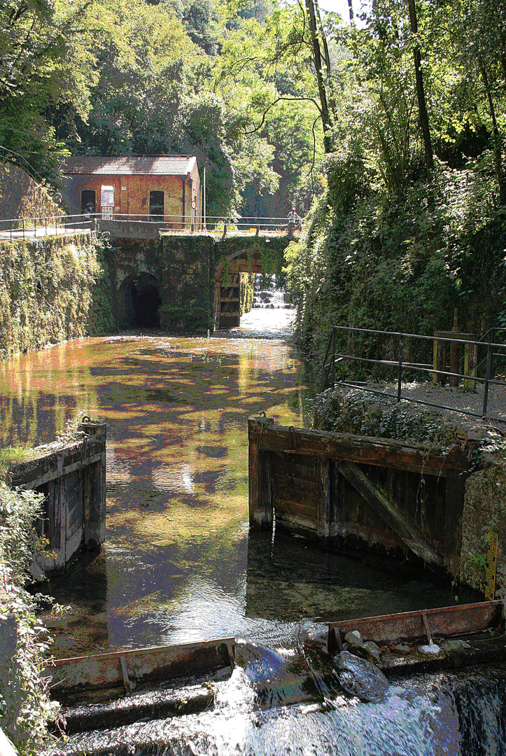 Le chiuse di Leonardo