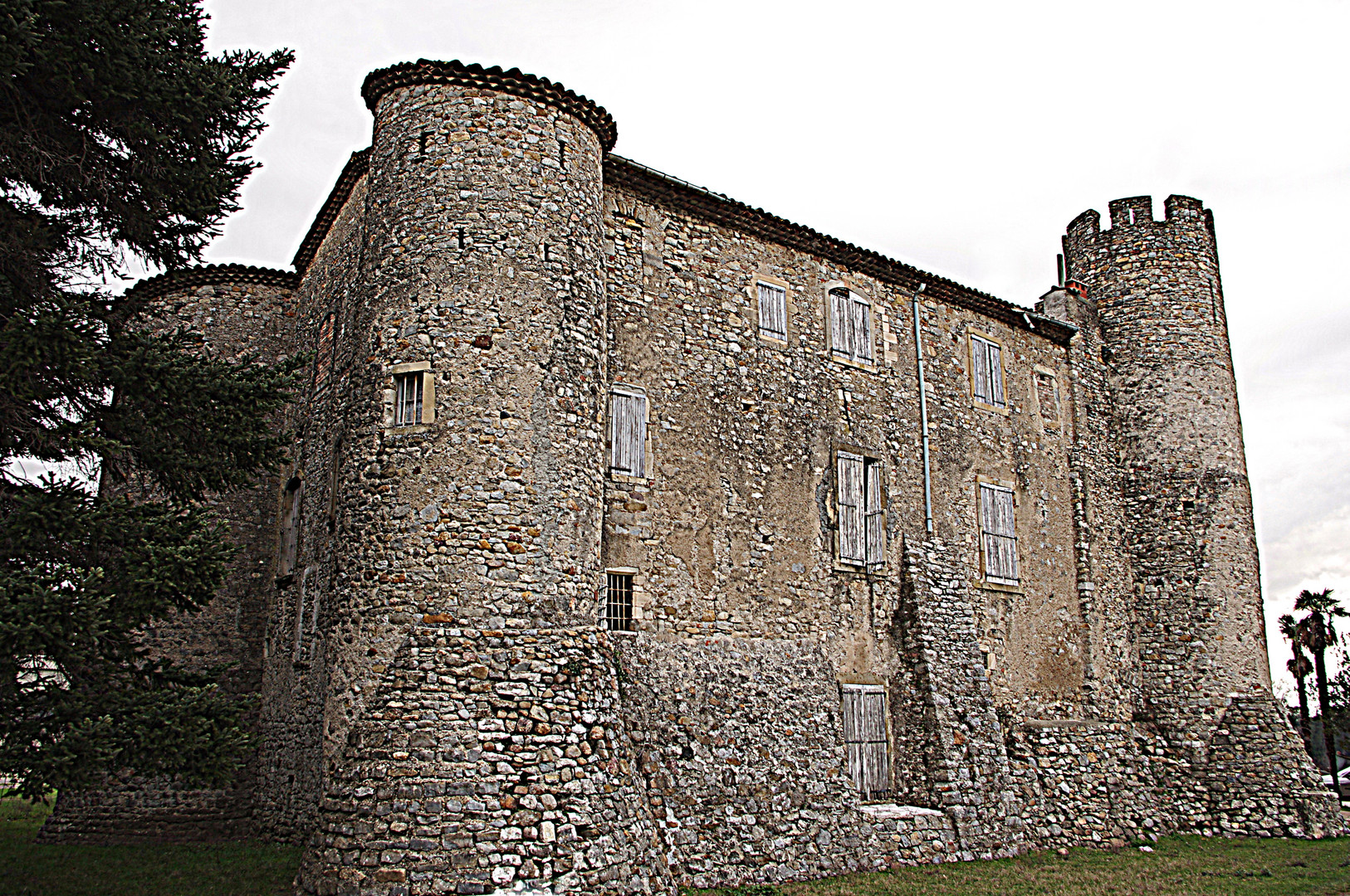 Le château d'Arènes, St Christol lez Alès (30)