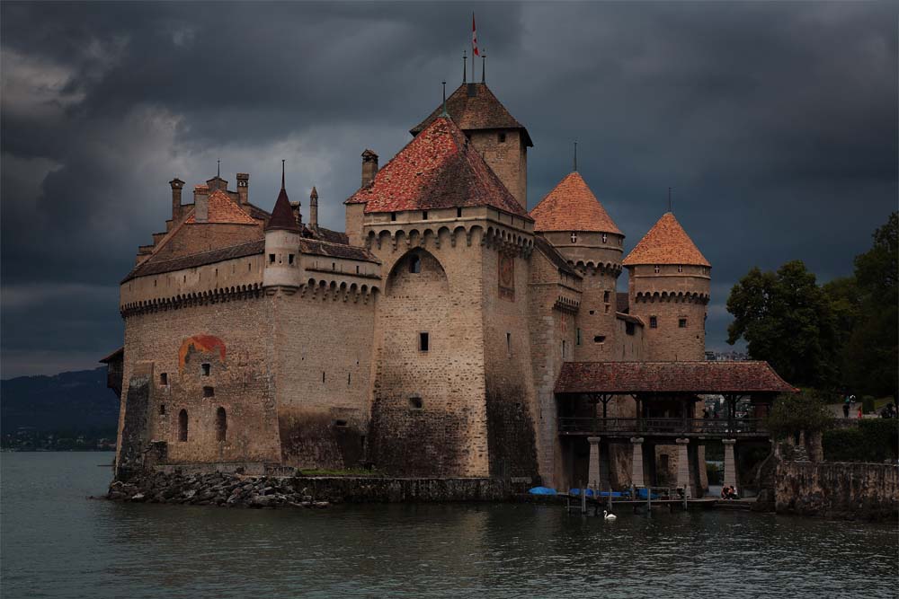 Le Château de Chillon un jour d'orage