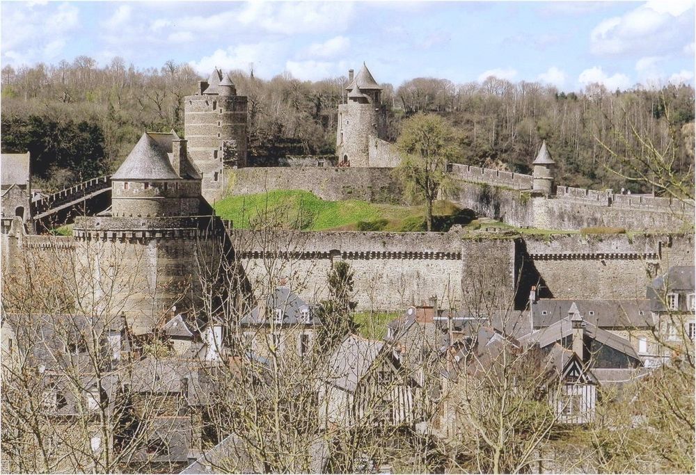 le-château-de-fougeres