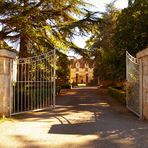 - Le Château de Neuvic ou le Château de Mellet -