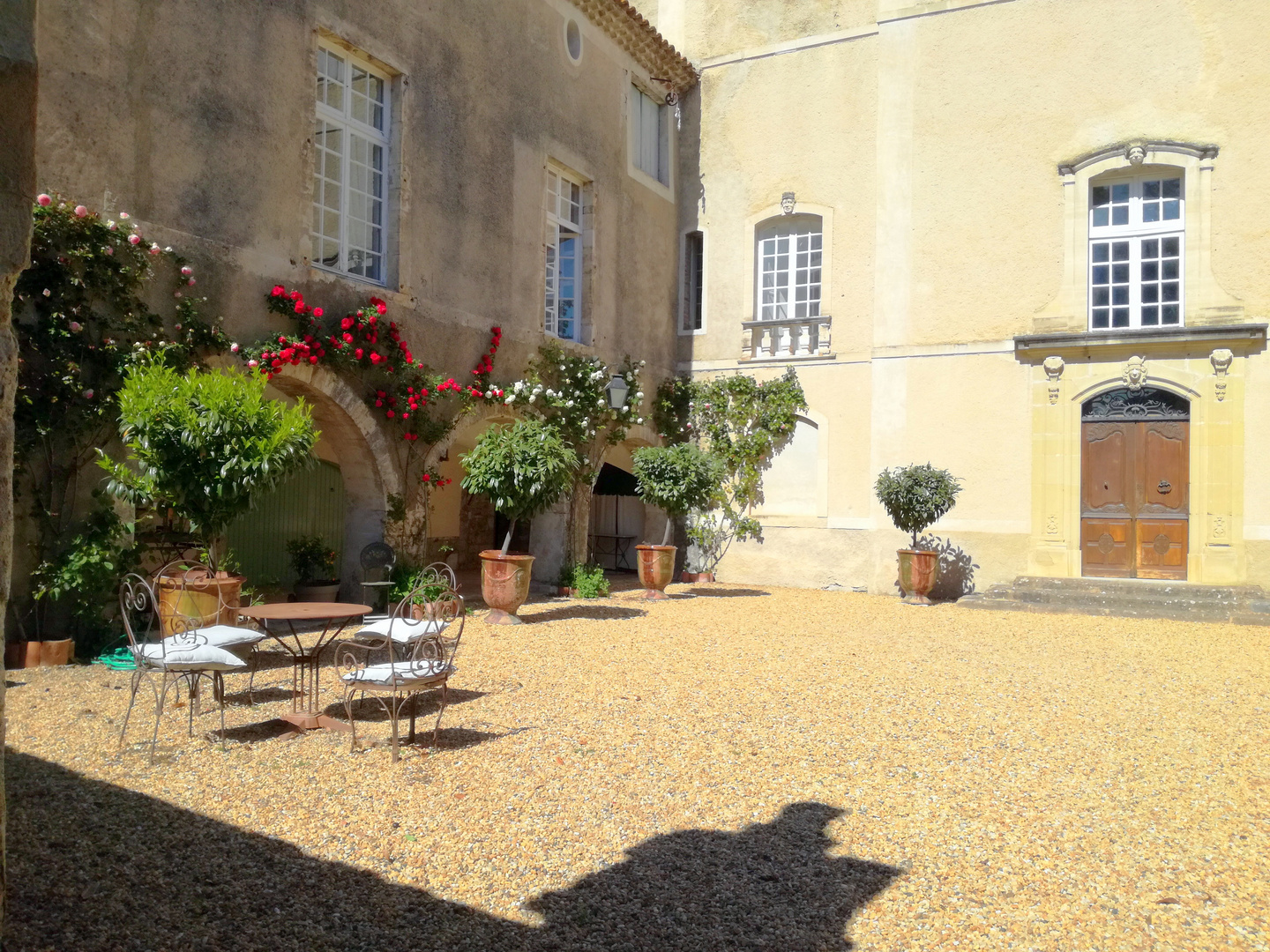 Le château de Ribaute les Tavernes, Gard