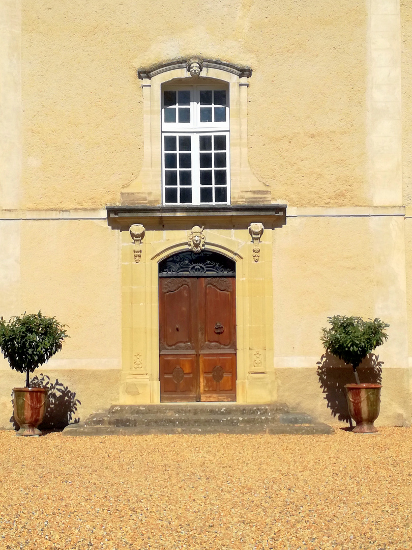 Le château de Ribaute les Tavernes, Gard