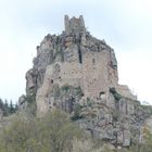 le château de Rochebonne qui domine la vallée de l'Eyrieux - Ardèche