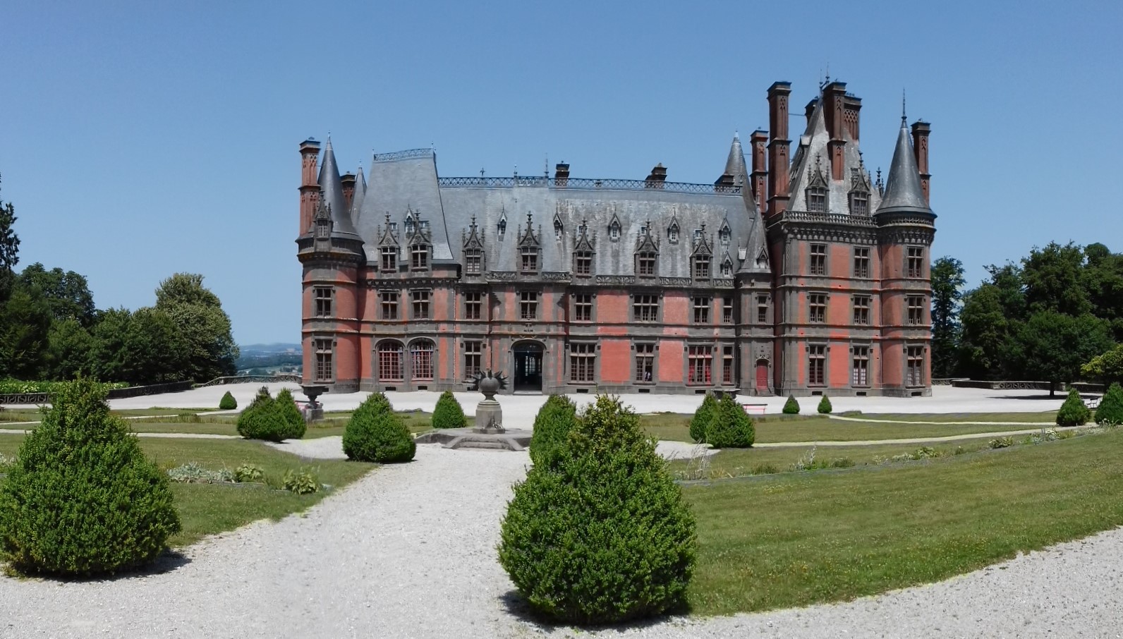 le château de TREVAREZ