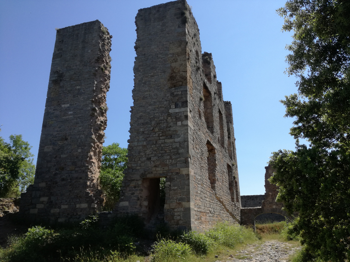 Le château de Valbelle, Tourves (83)