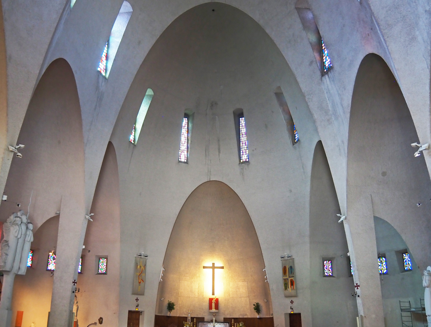 Le chœur de l’Eglise Sainte-Jeanne d’Arc à Nice