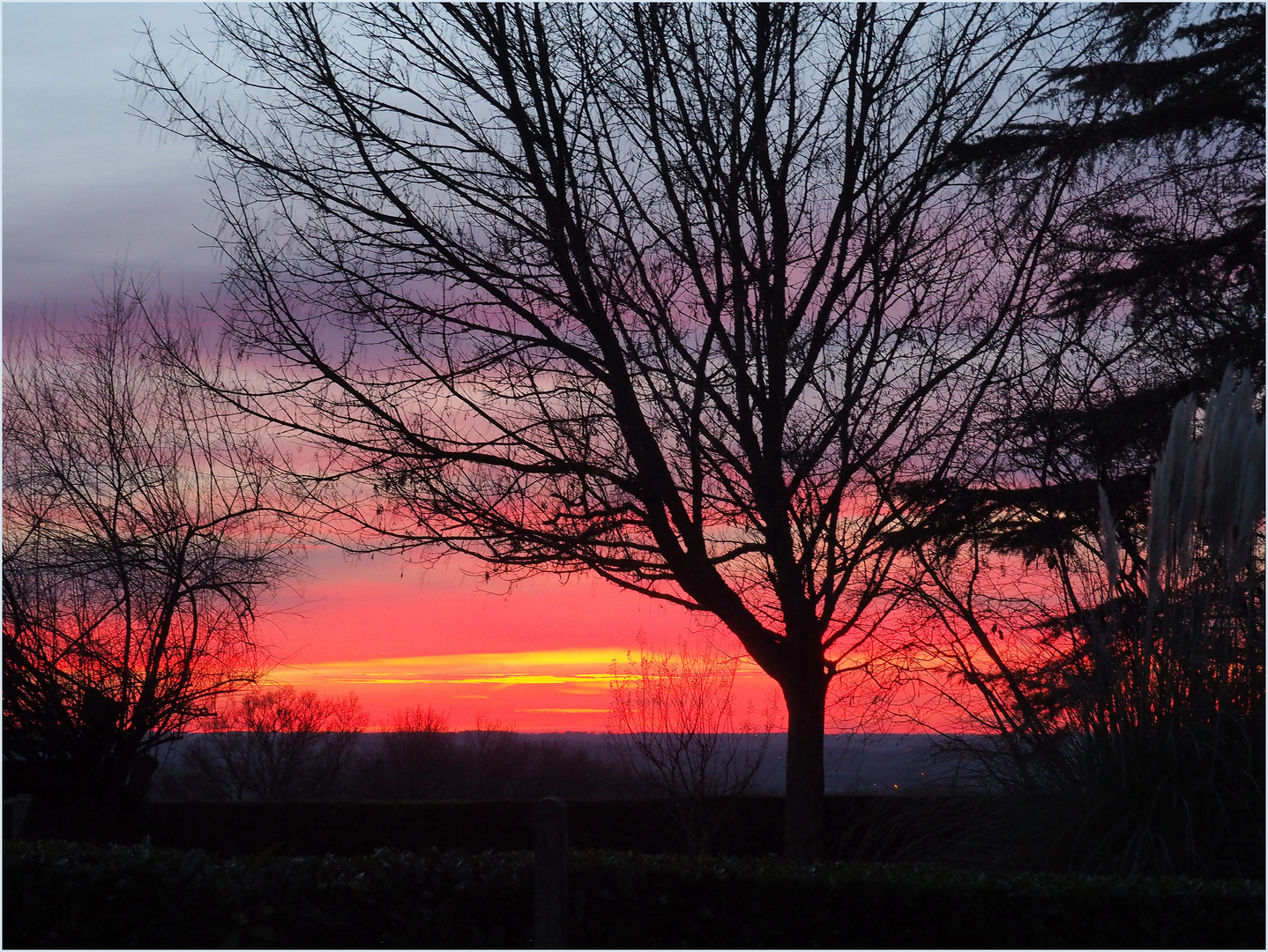 …le ciel brûle, même en hiver…!