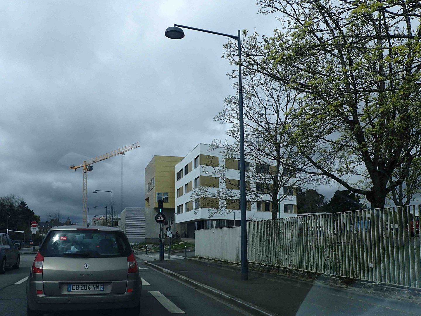 le ciel de Rennes 'a le coeur chagrin'