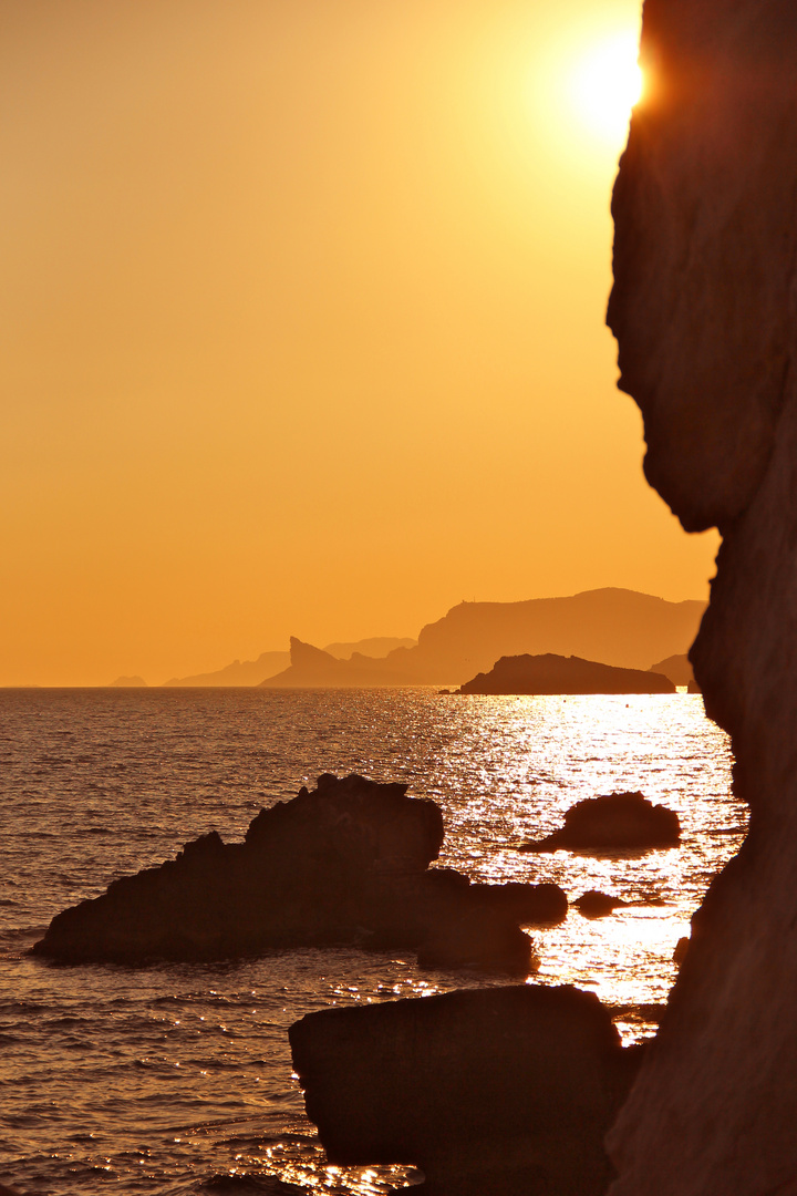 Le ciel, le soleil et la mer.