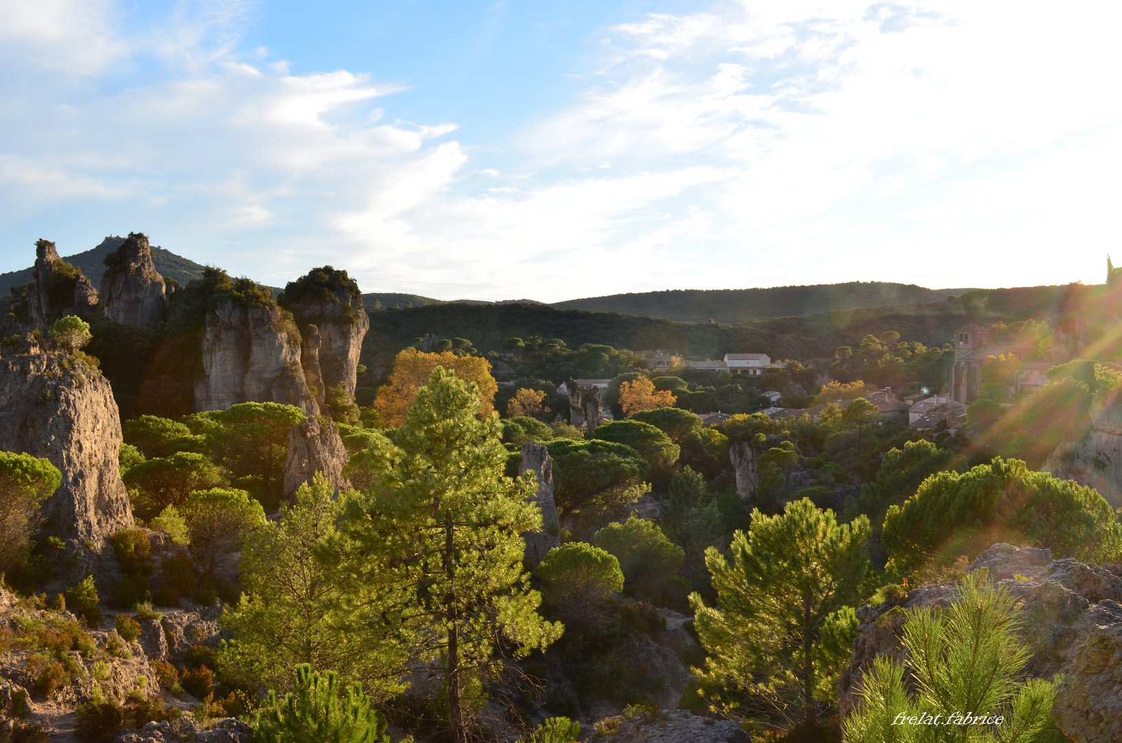 LE CIRQUE DE MOURÈZE