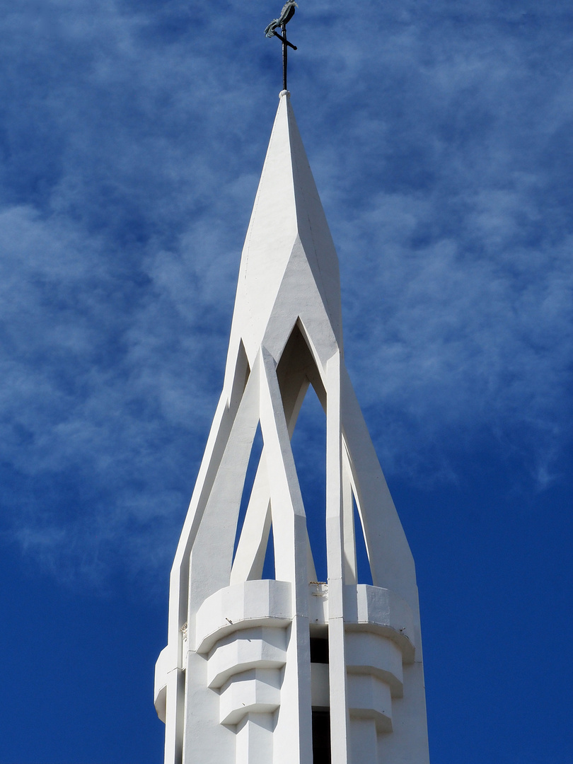 Le clocher de l’Eglise Sainte-Jeanne d’Arc  -  Nice