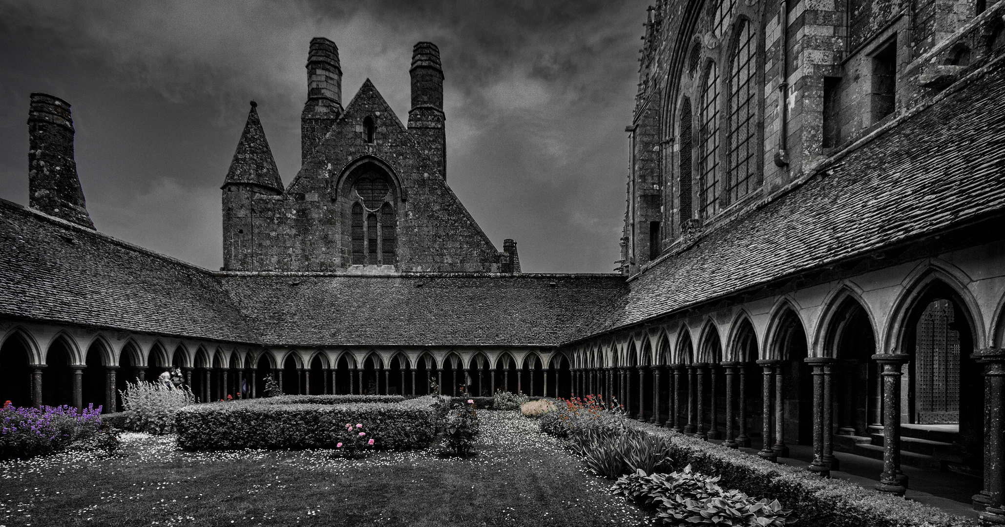 Le cloitre du mont saint Michel