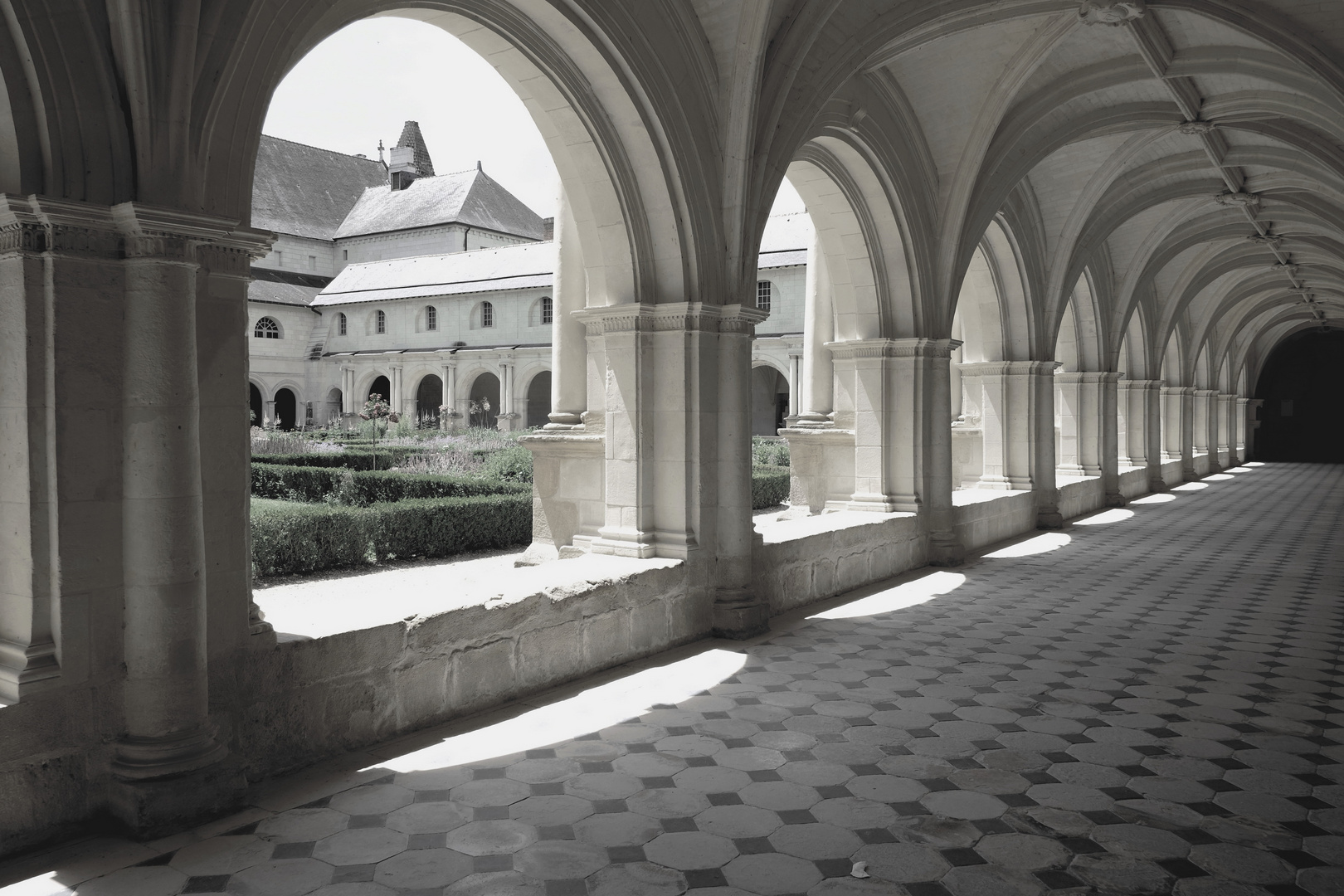 le cloître de Fontevraud 