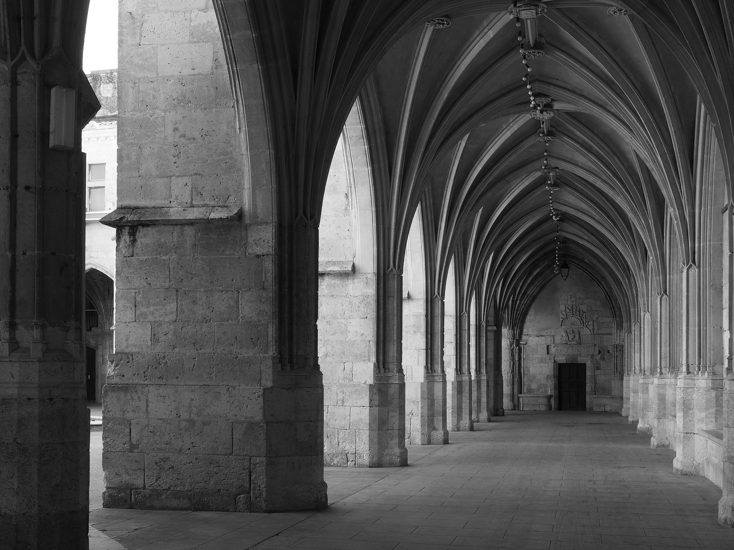 Le Cloître de la Cathédrale (XVIème)