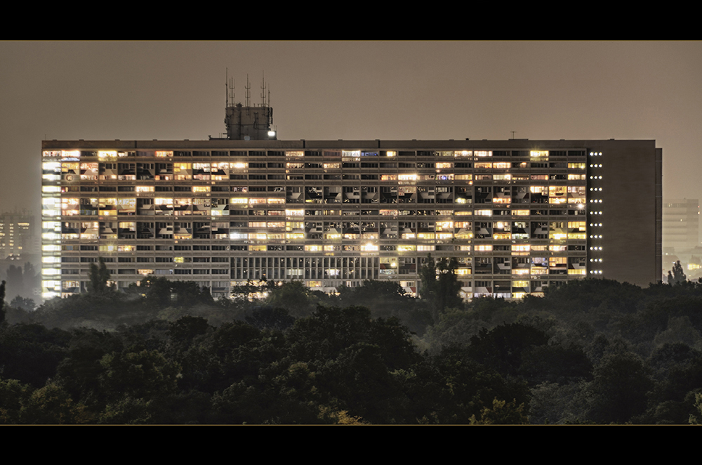 "Le Corbusier: Unité d'habitation, type Berlin"