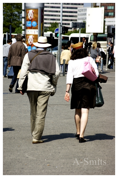 Le couple aux chapeaux