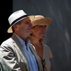 Le couple aux chapeaux 