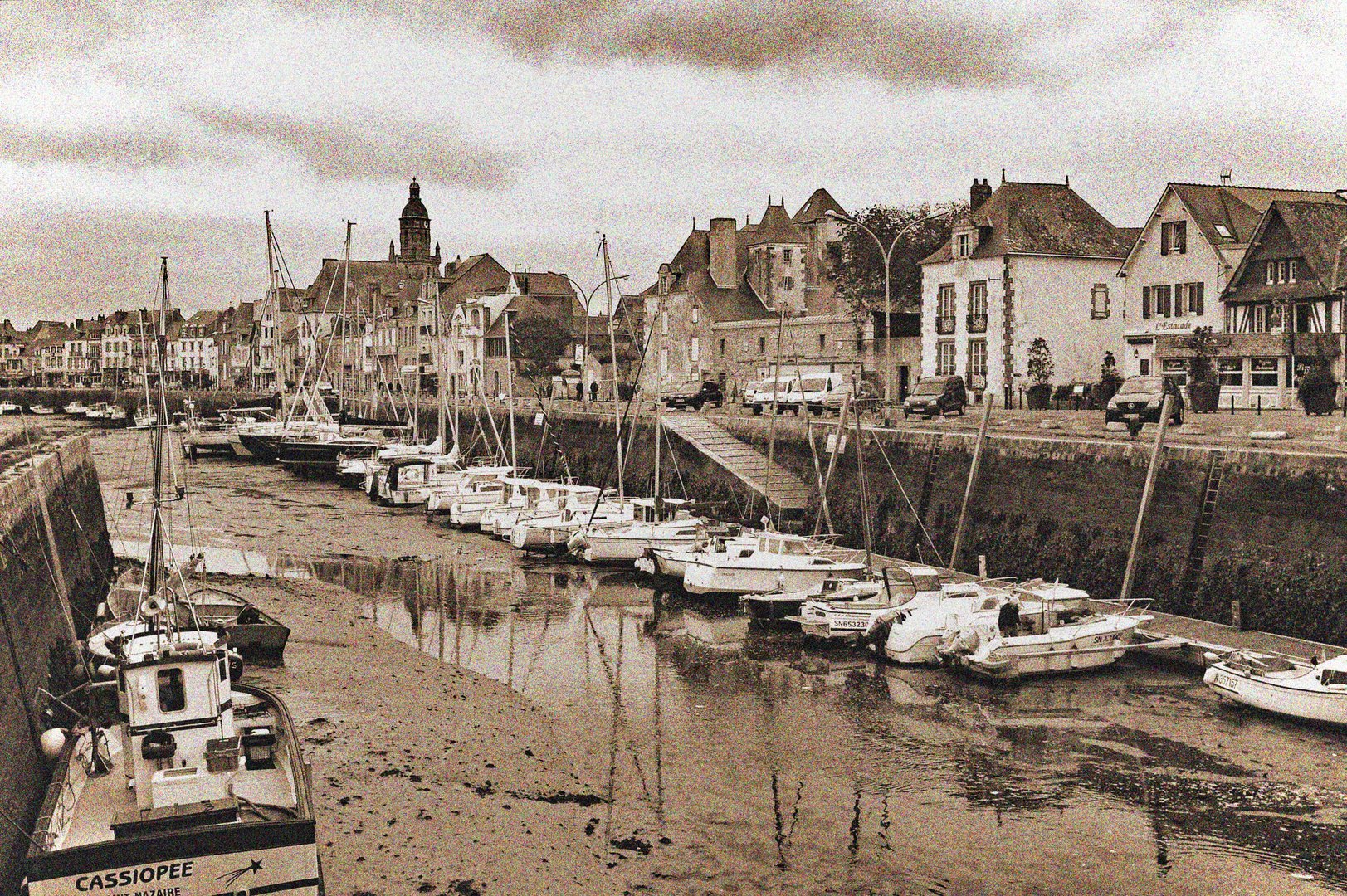 Le Croisic harbour