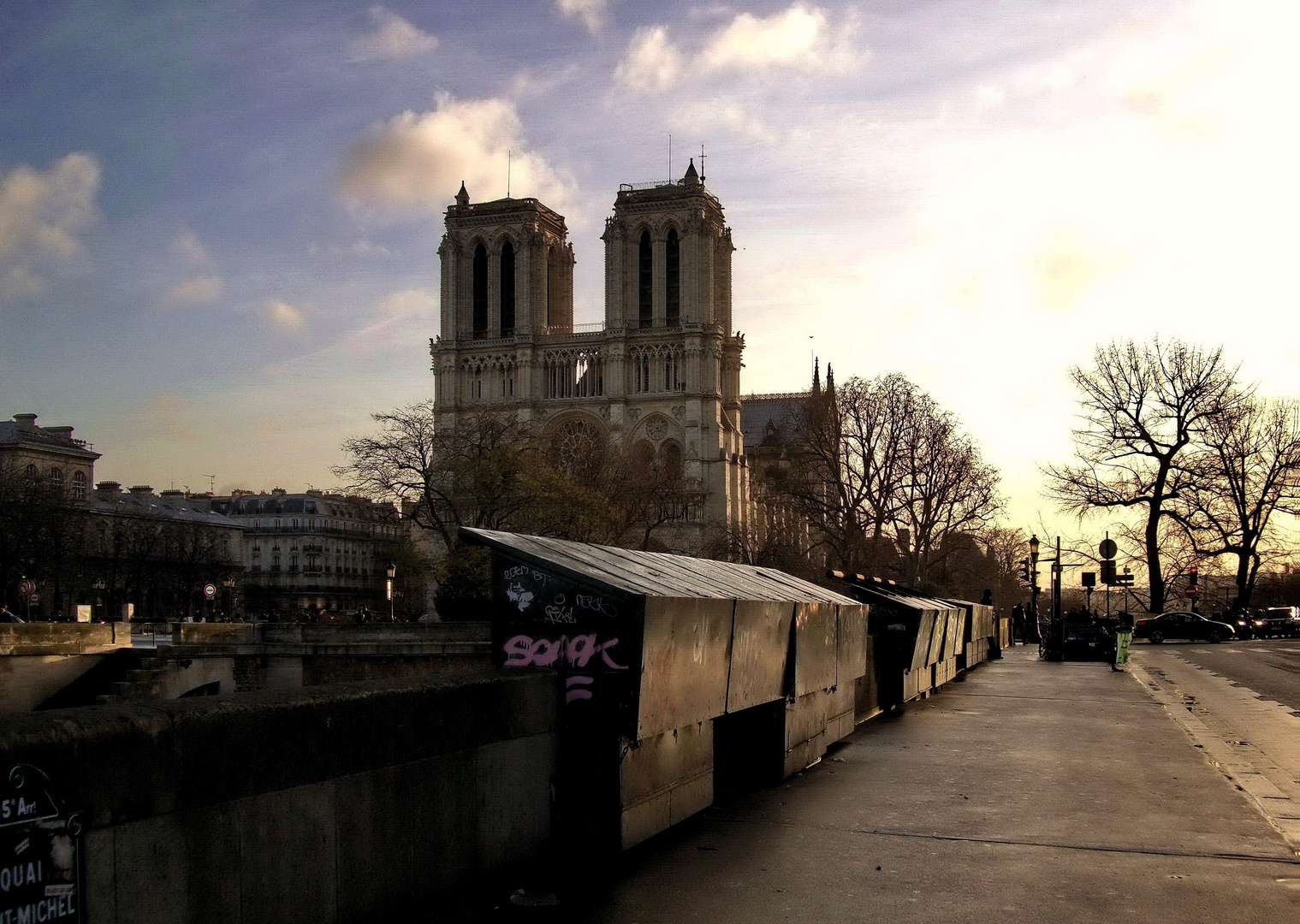 Île de la Cité morgens um halb sieben