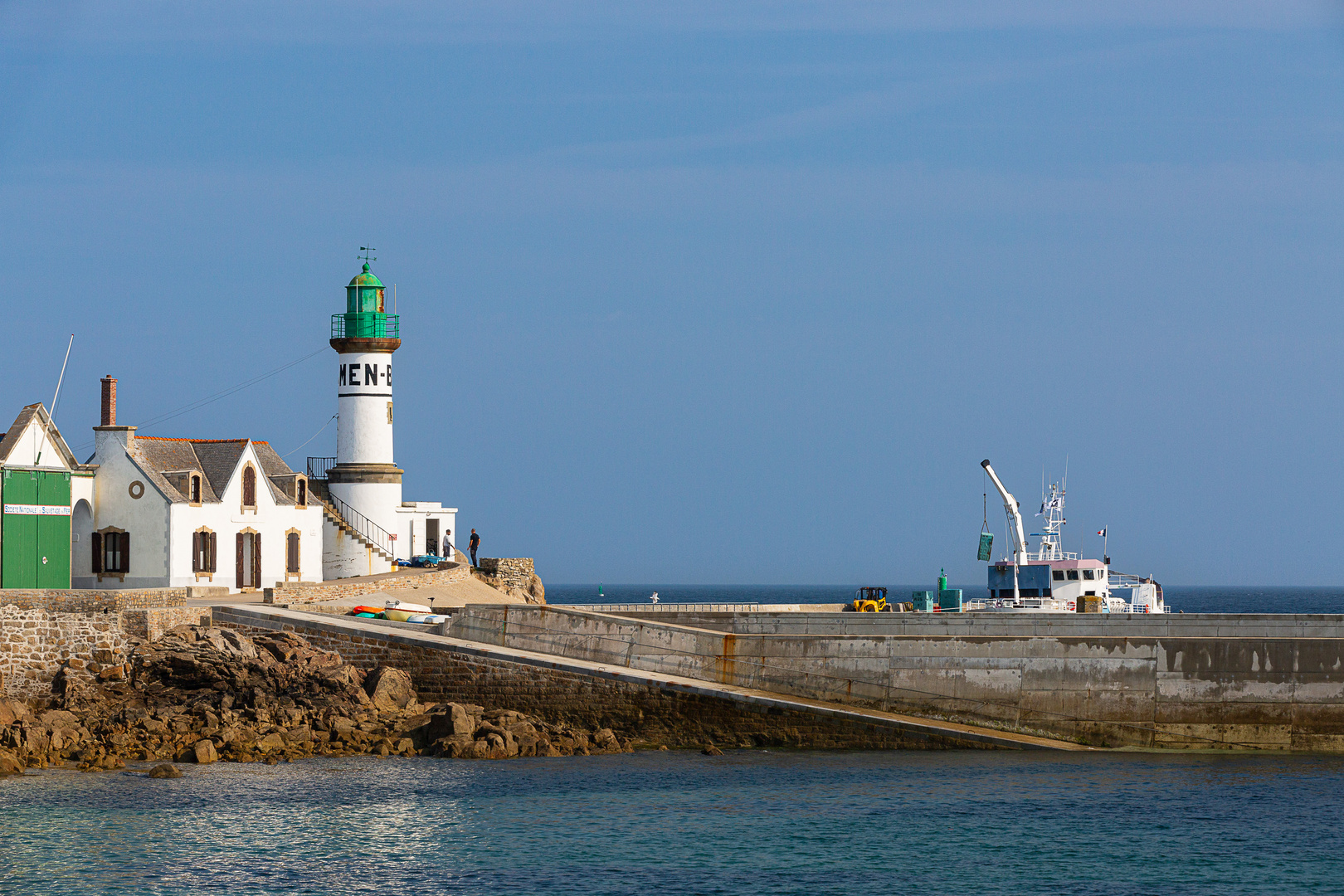 Île-de-Sein  Phare de Men-Brial