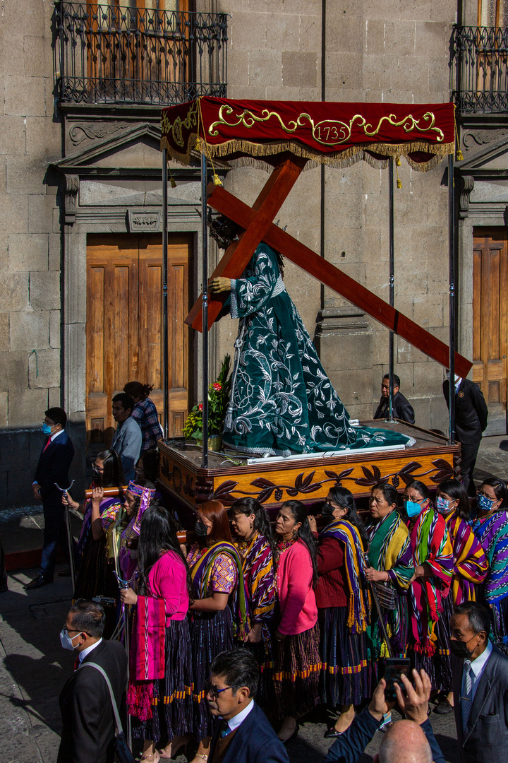 Le début des processions de la Pâques 2023.