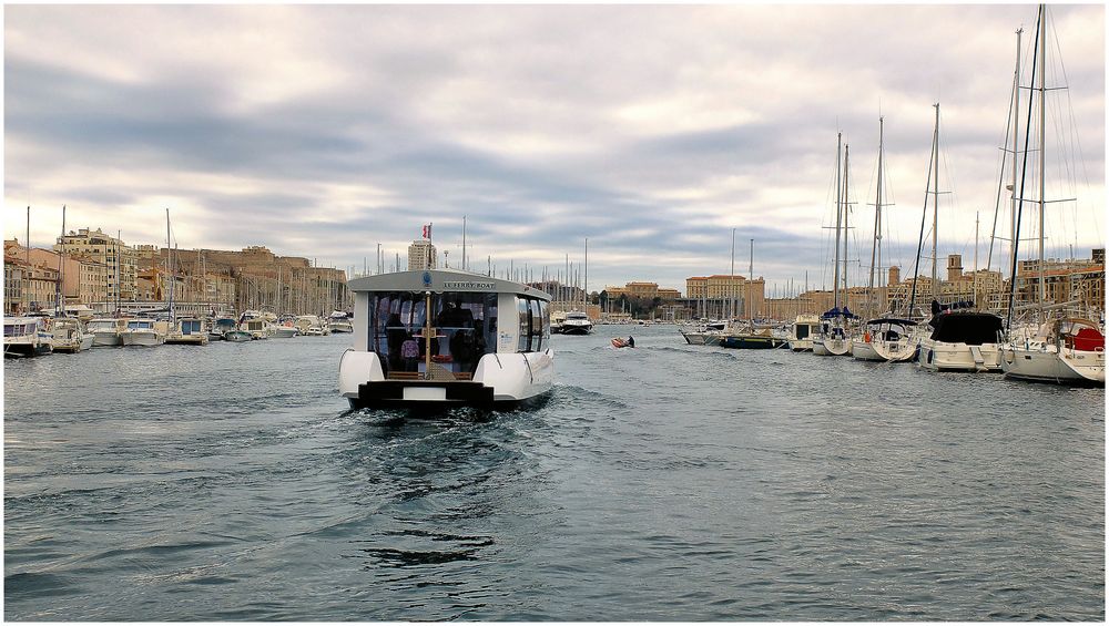 Le départ du ferry boat