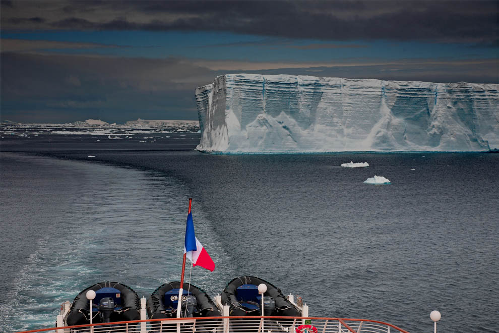 Le Diamant dans le Golf d'Erebus, en Mer de Weddell, à l'Est de la péninsule Antarctique.