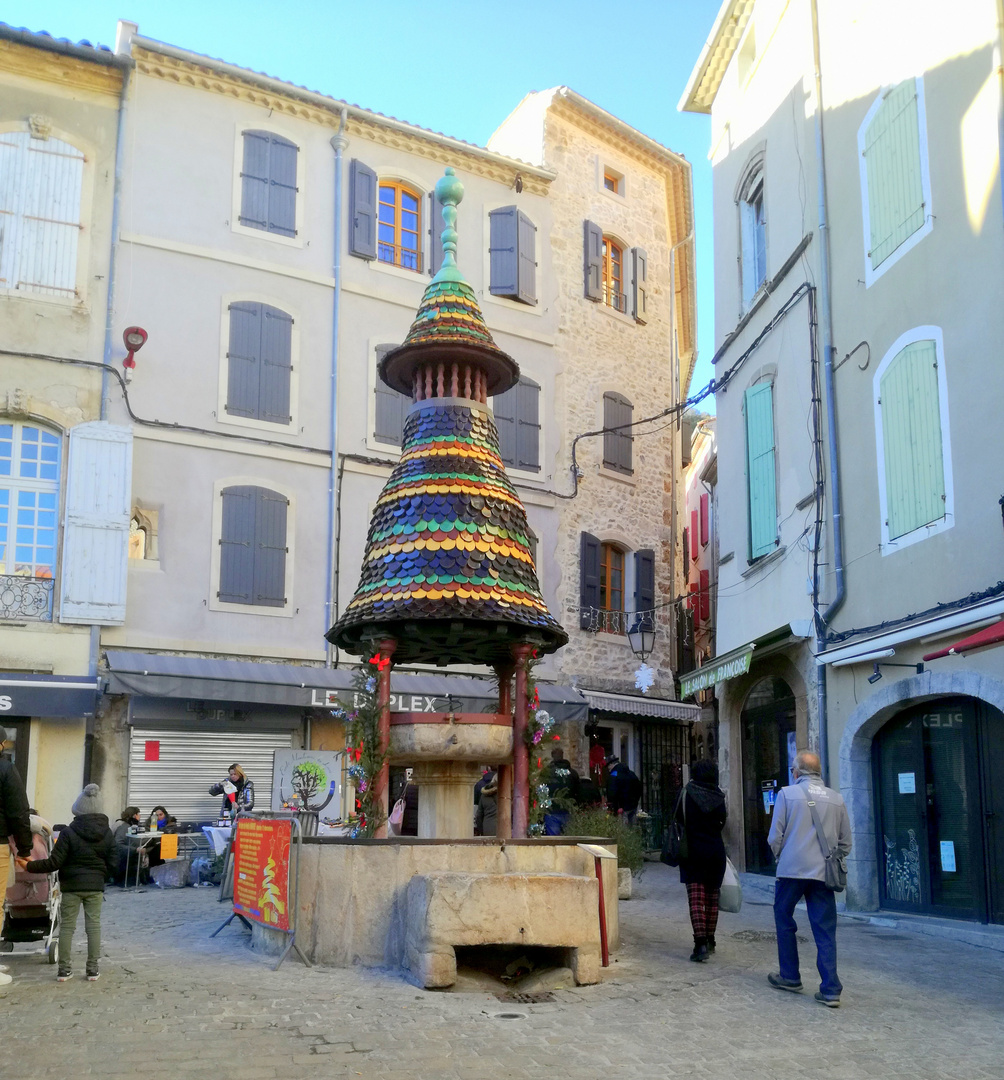 Le dimanche à Anduze, Gard ...