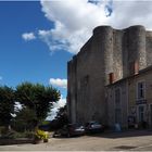 Le Donjon de Gouzon  --  Chauvigny