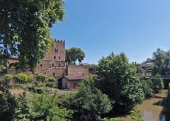 Le donjon Lacataye et le Midou  --  Mont-de-Marsan  --  Der Lacataye Turm und der Midou