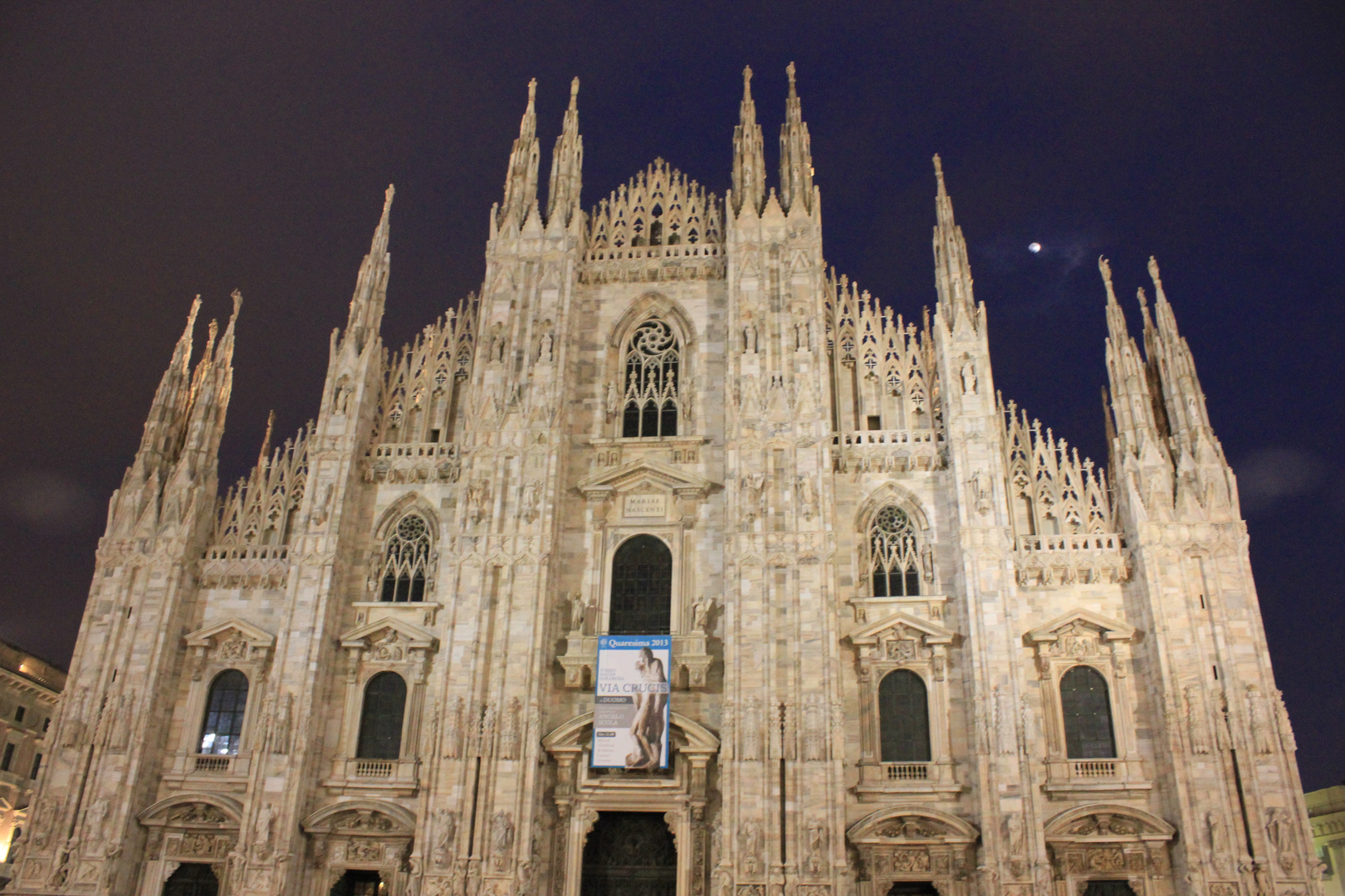 Le Duomo sous la lune