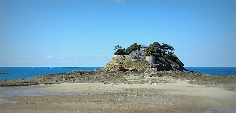 le fort de l'anse du guesclin