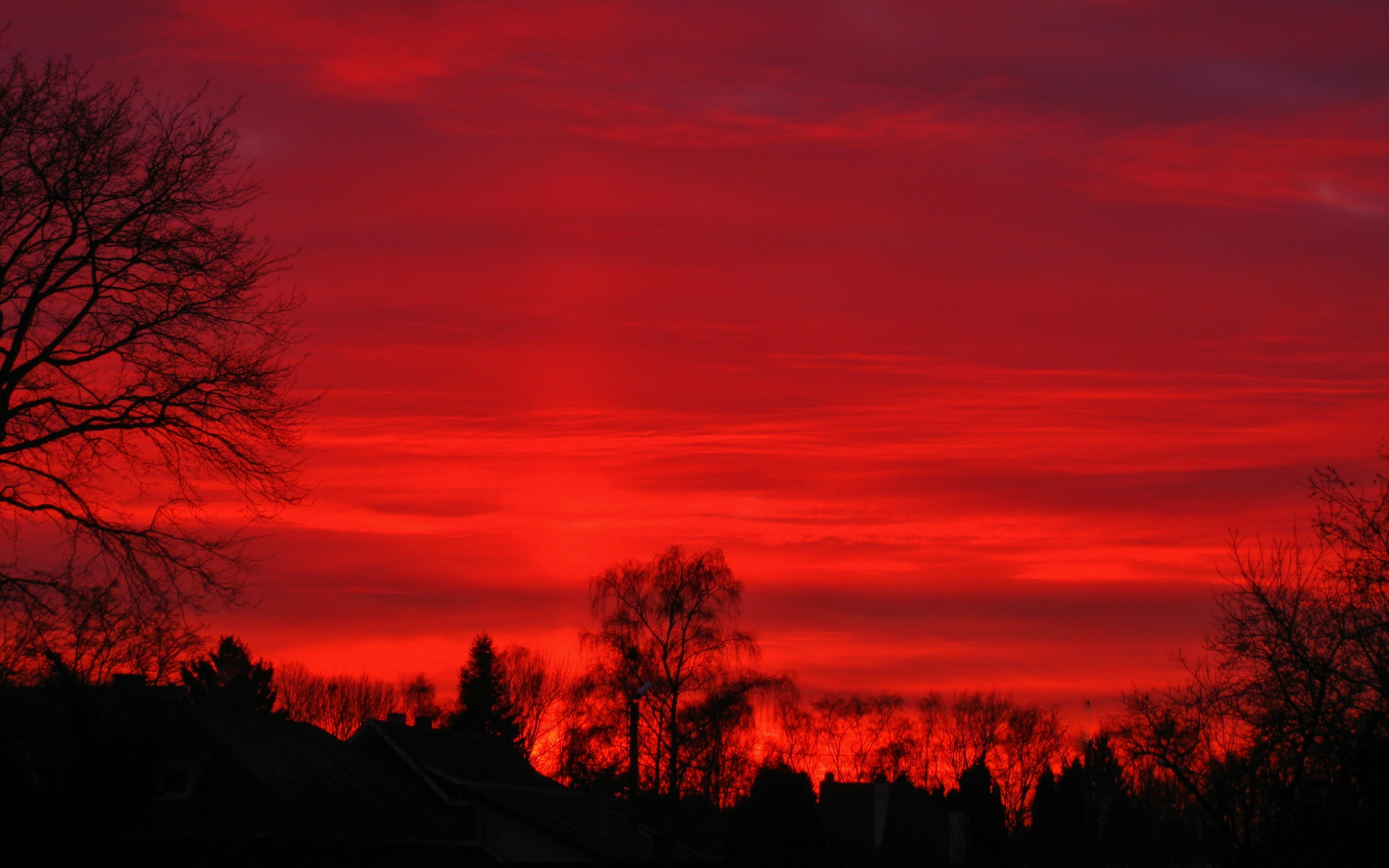 le gel met le feu aux nuages alors qu'il transforme l'eau en glace