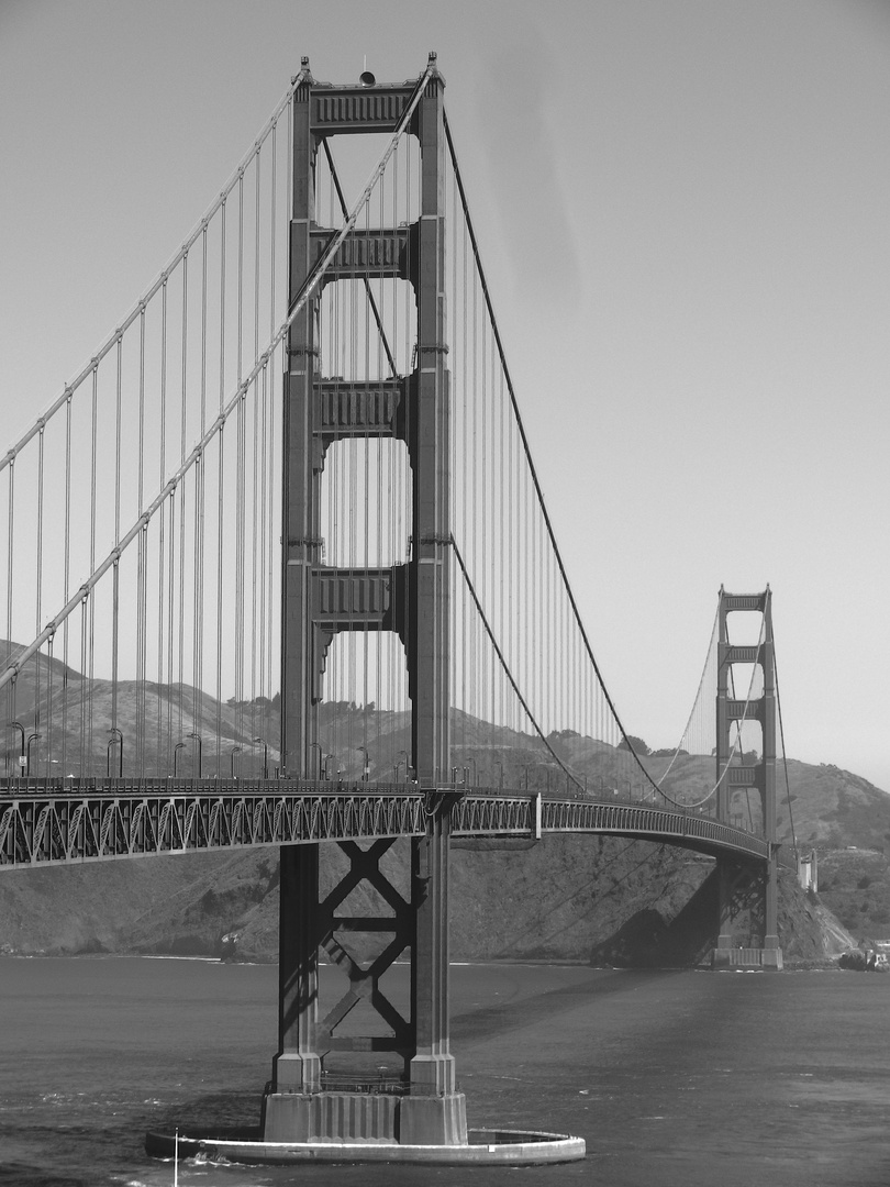 Le Golden Gate en black and white