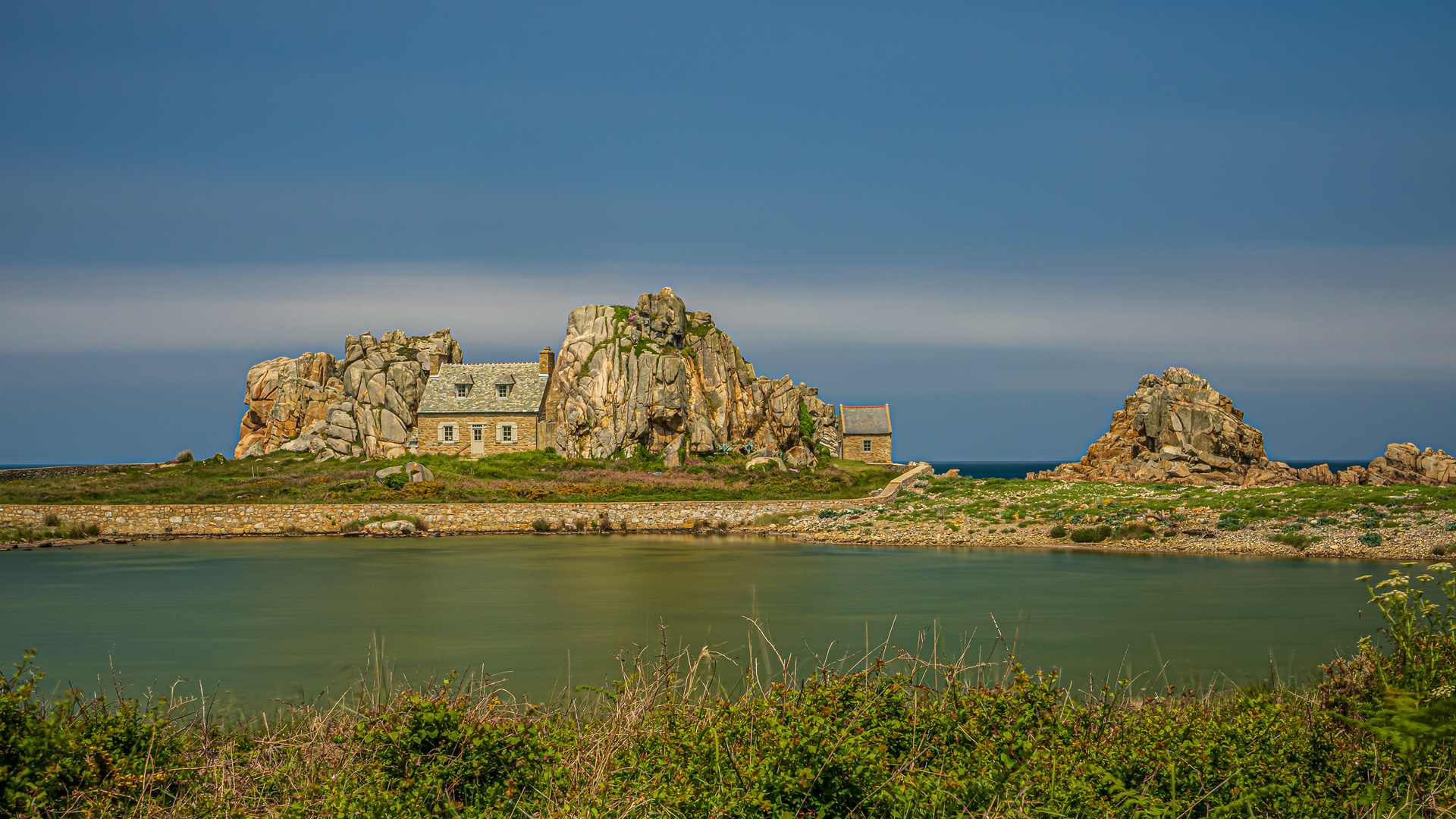 Le Gouffre und das Haus zwischen den Felsen