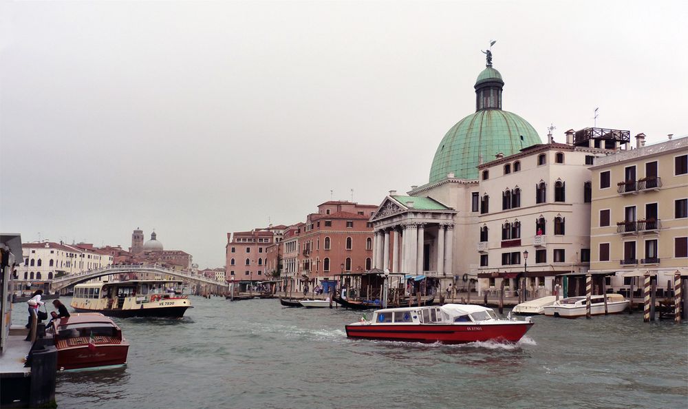 Le grand canal .