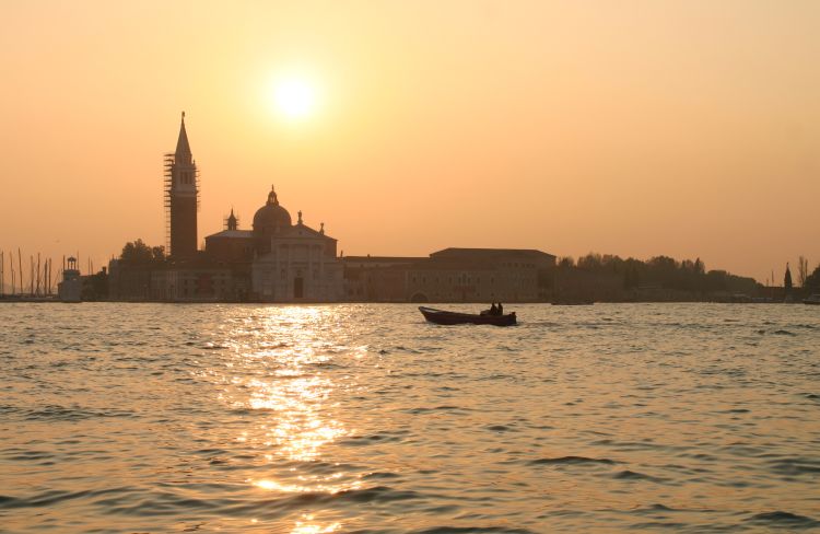 le grand canal au lever du jour