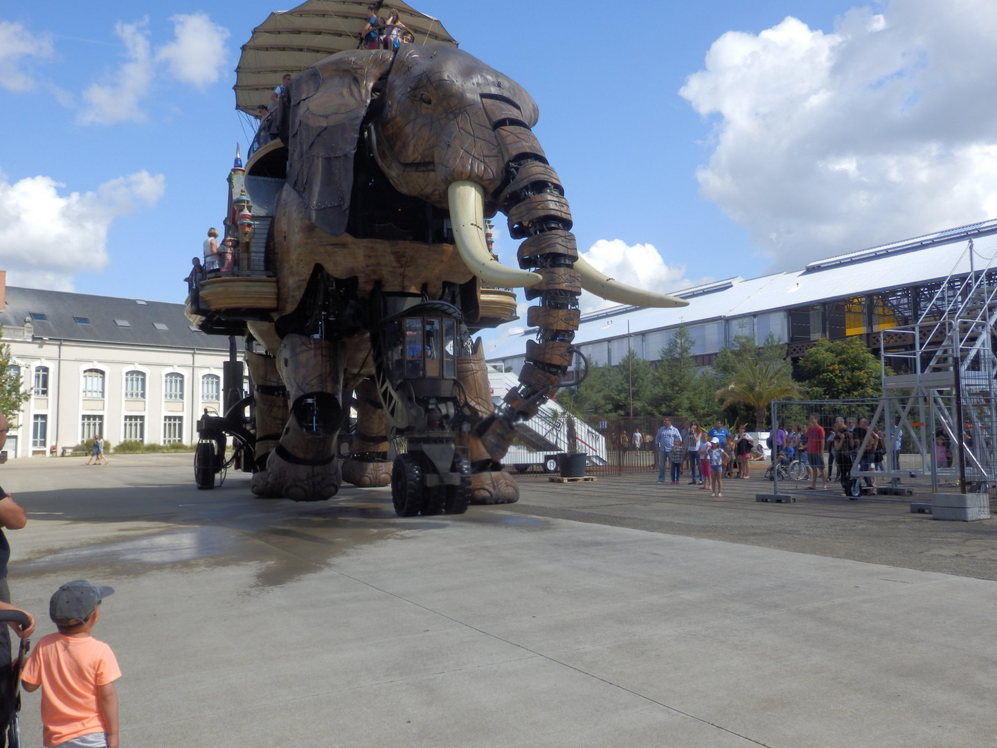 Le grand éléphant des Machines de l'île à Nantes