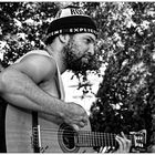 le guitariste du parc