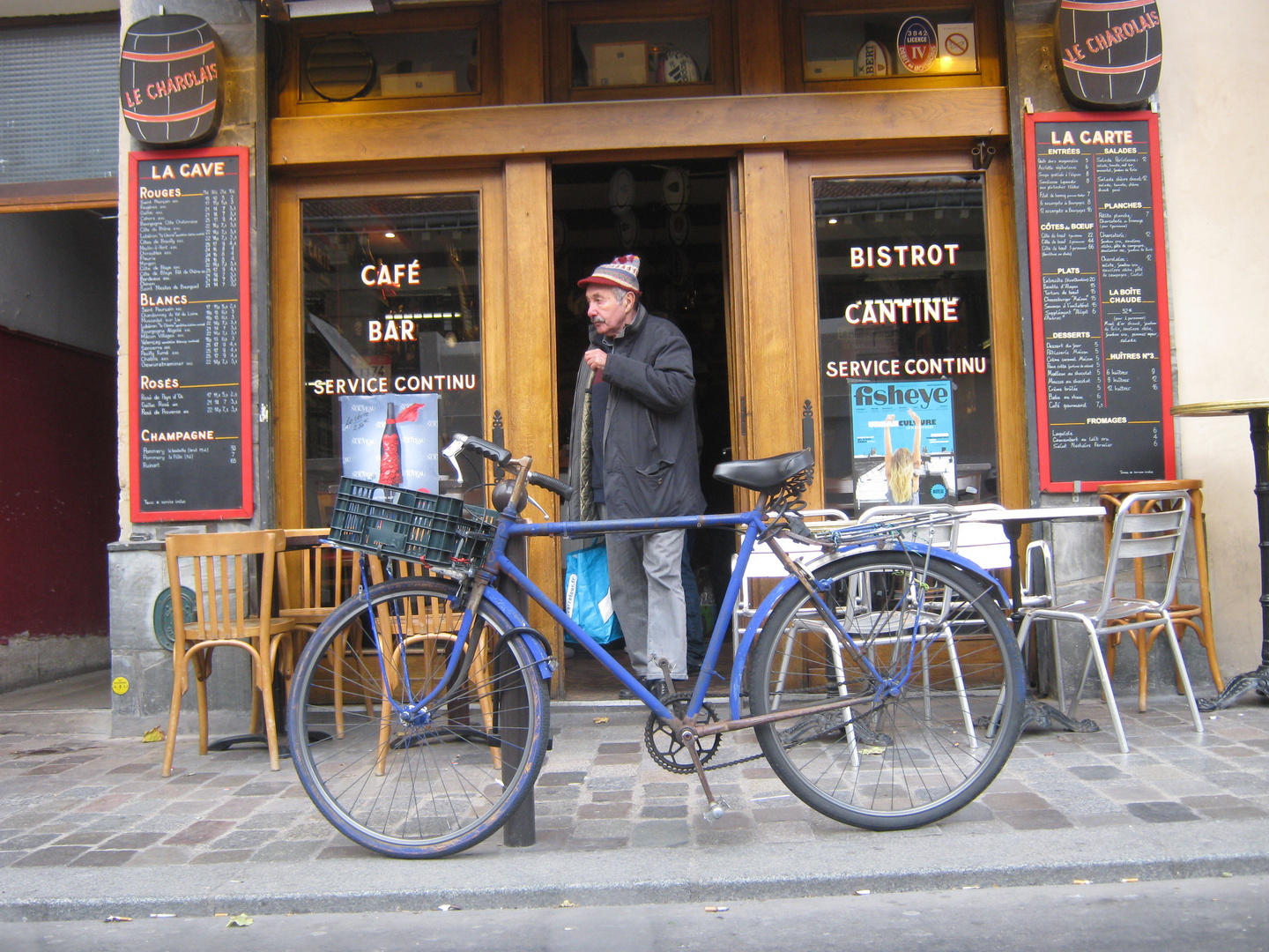 le "Gymnaste" en sortant du Charolais et le vélo rue de cotte Paris XI arr