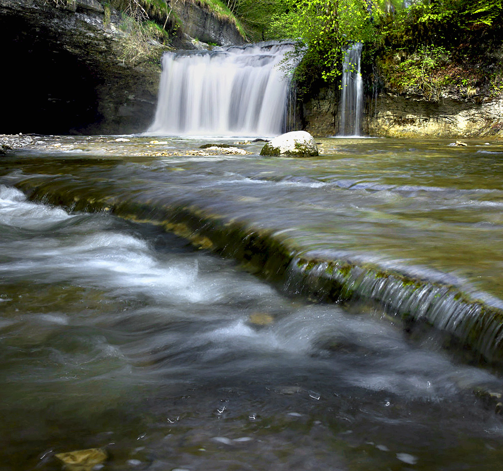 --LE HERISSON (JURA) ---